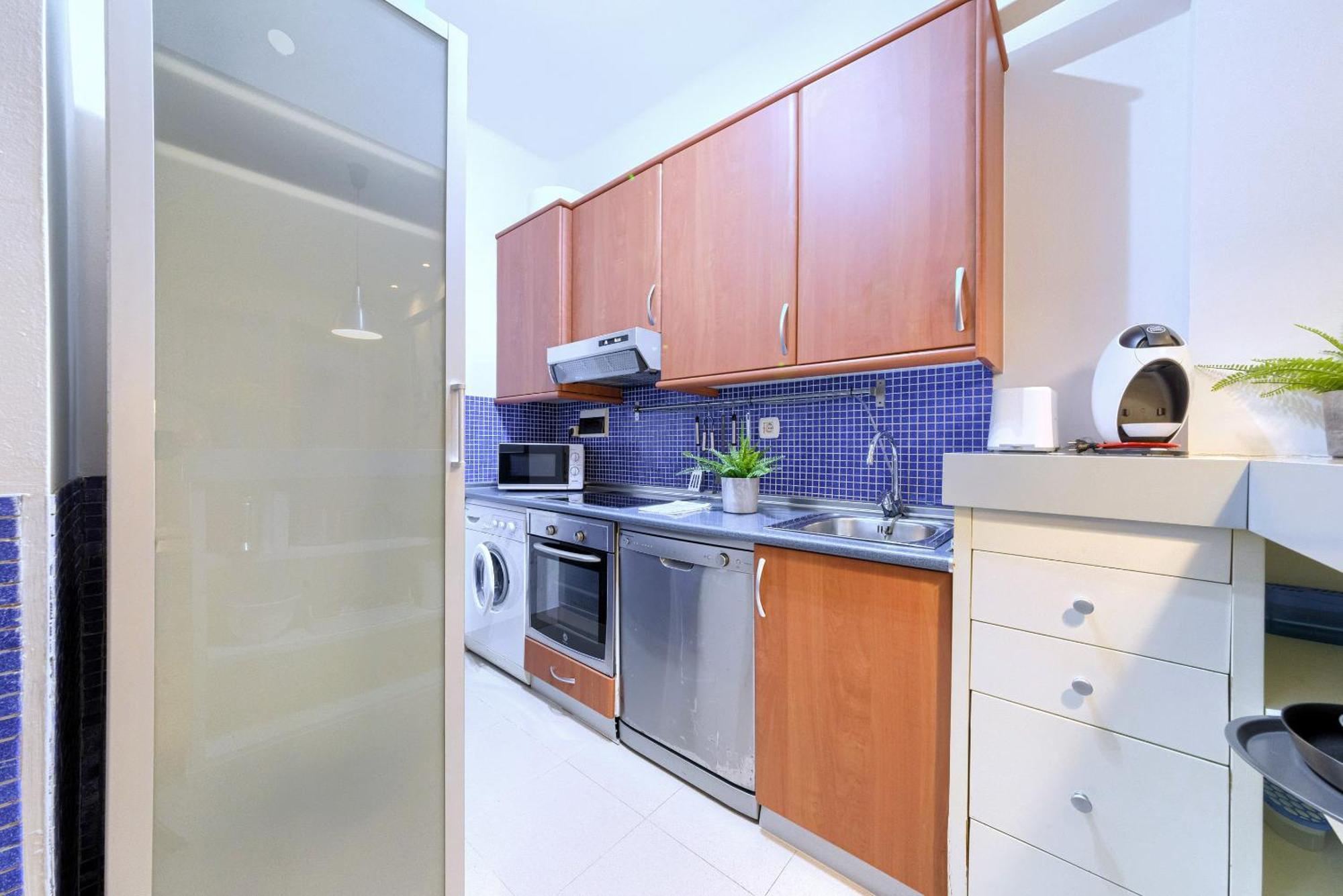 Апартаменты Tristan Vivienda Turistica De Diseno Con Ac Бильбао Экстерьер фото